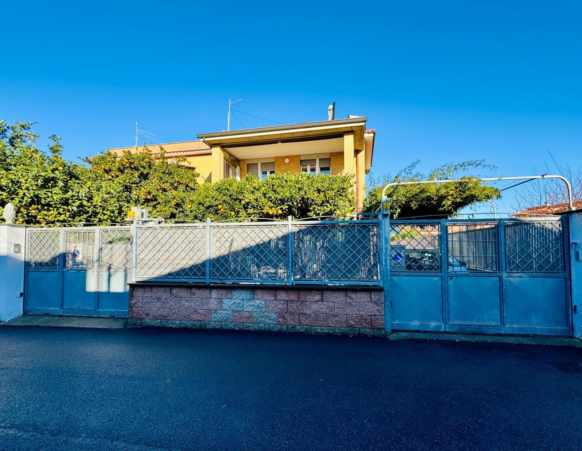 Hotel Fil Rouge à Ciampino Extérieur photo
