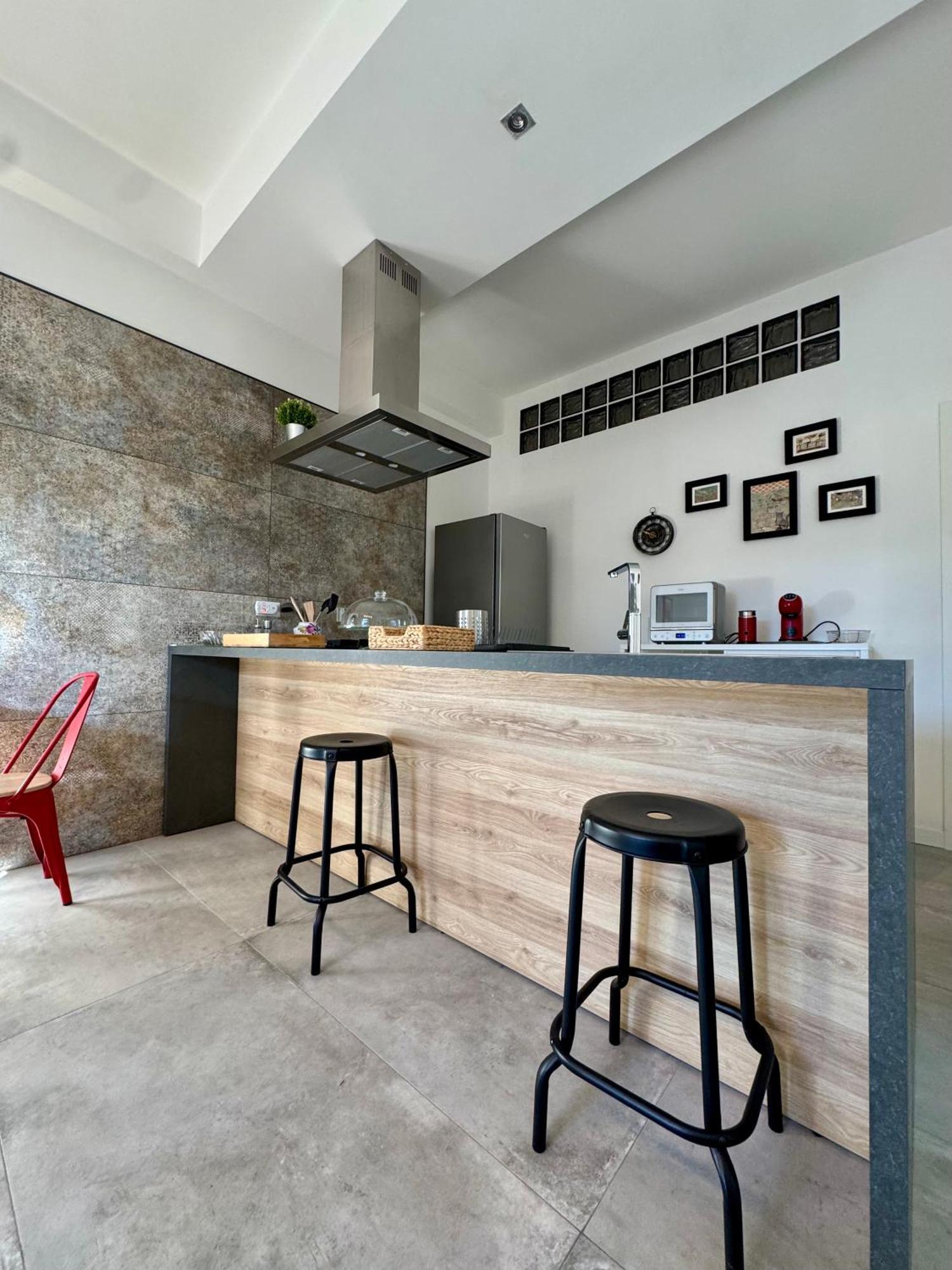 Hotel Fil Rouge à Ciampino Extérieur photo
